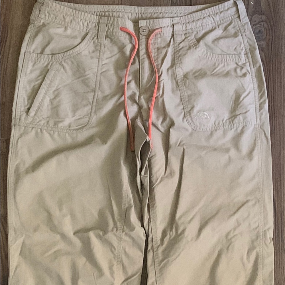 EUC The North Face Women’s Hiking Pants
